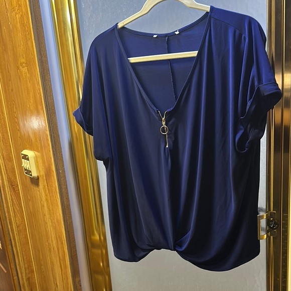 Navy‎ Blue Women's Top - Picture 1 of 2